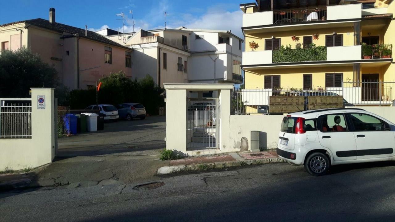 B&B E Casa Vacanza Al Castello Roccella Ionica Εξωτερικό φωτογραφία